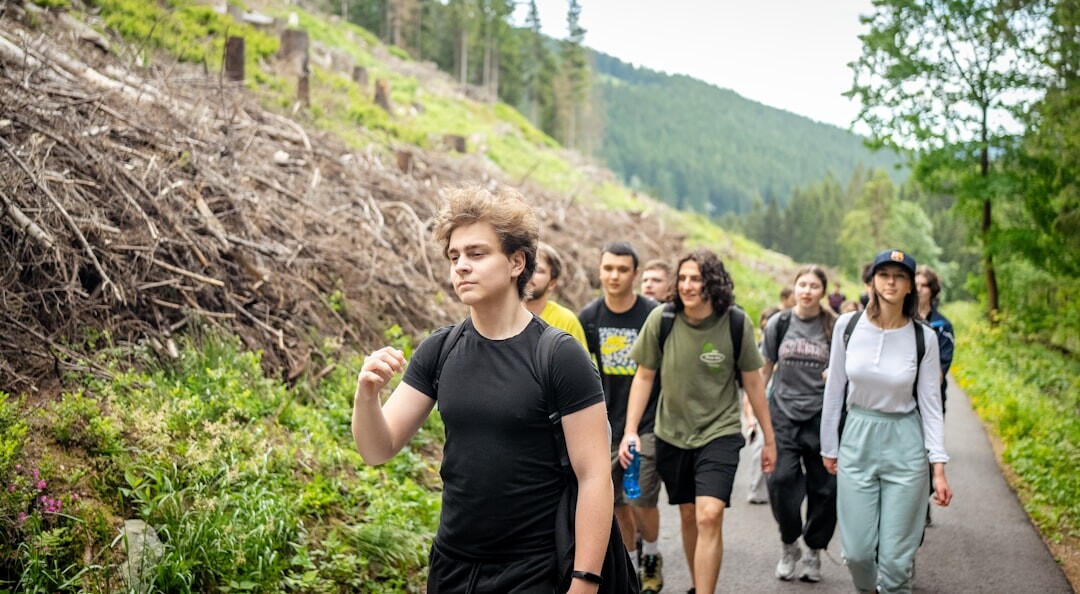 team building adventure